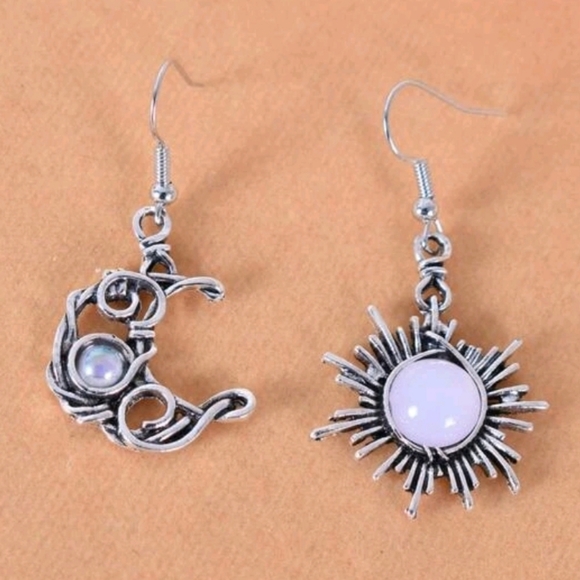 New! Matching Earrings - BTQ - Picture 7 of 9